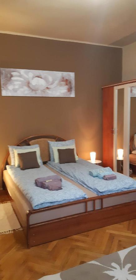 Szell 3 Apartman Lägenhet Szombathely Exteriör bild