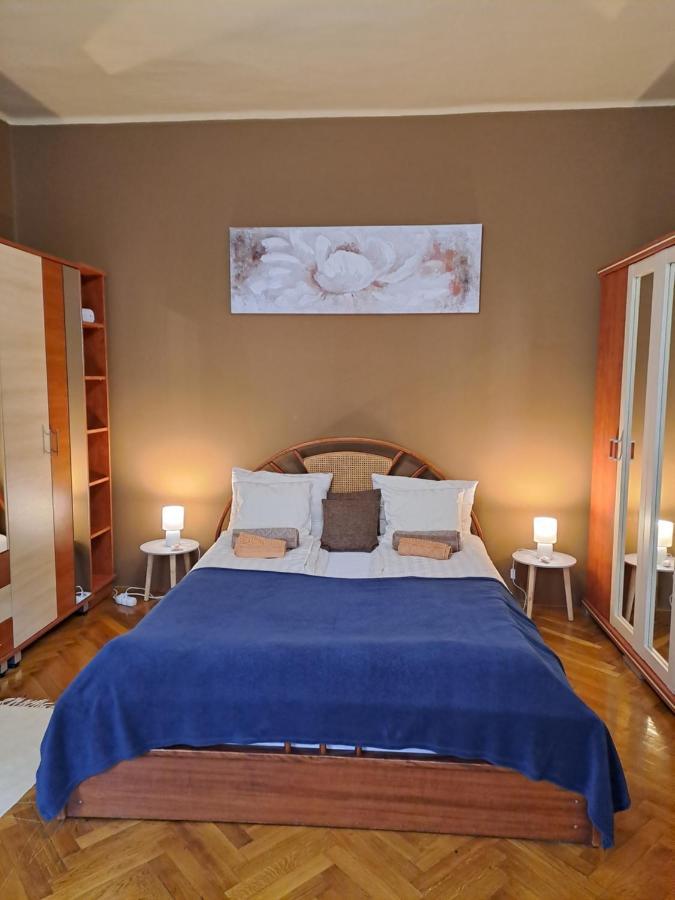 Szell 3 Apartman Lägenhet Szombathely Exteriör bild